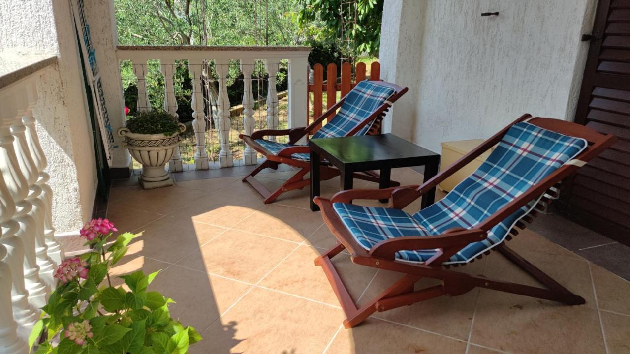 Apartments Tonkovic Kornić Екстериор снимка