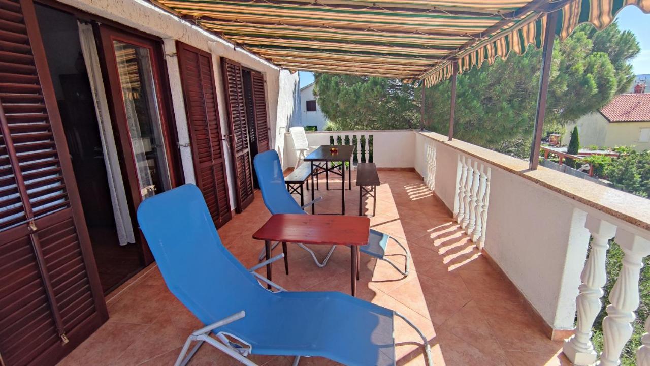 Apartments Tonkovic Kornić Екстериор снимка