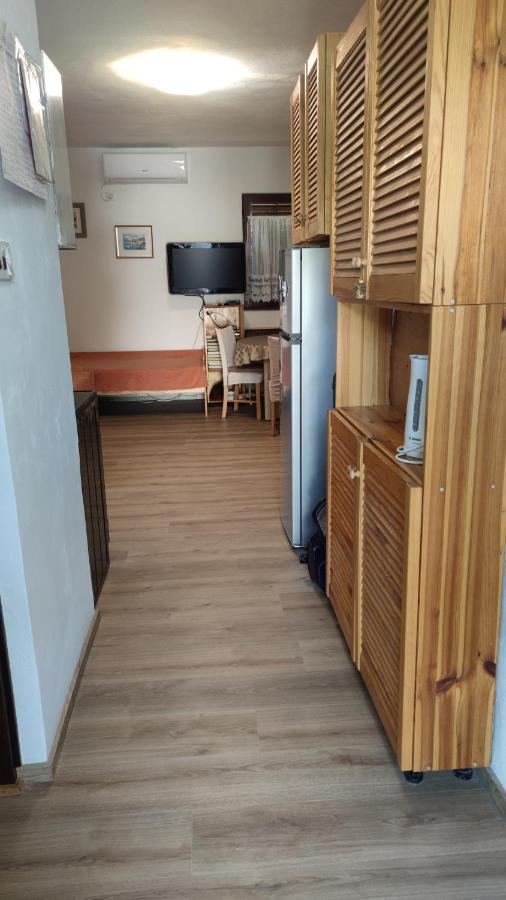 Apartments Tonkovic Kornić Екстериор снимка